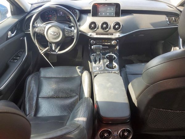 2018 KIA STINGER