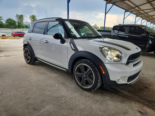 2015 MINI COOPER