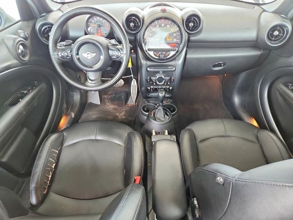 2015 MINI COOPER