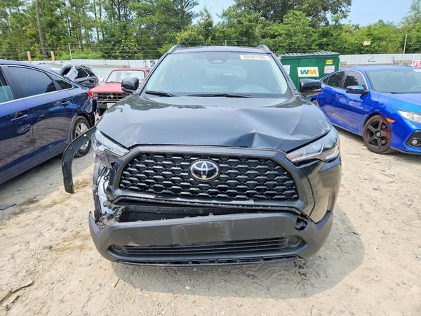 2024 TOYOTA COROLLA CROSS