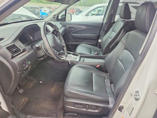 2022 HONDA PILOT SE