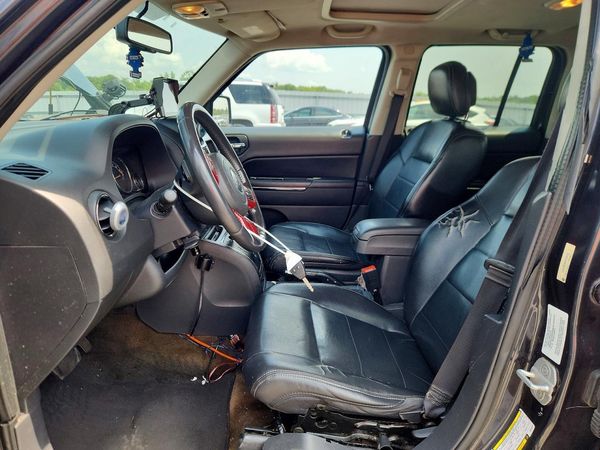 2014 JEEP PATRIOT Limited — DENT