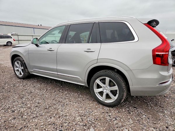 2024 VOLVO XC90 Core