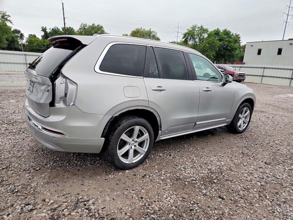 2024 VOLVO XC90 Core