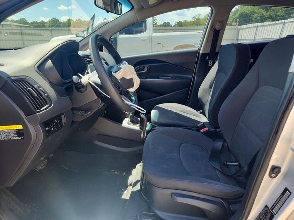 2014 KIA RIO