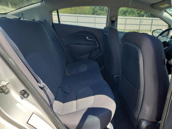 2014 KIA RIO