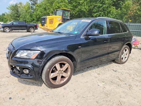 2012 AUDI Q5 Premium Plus