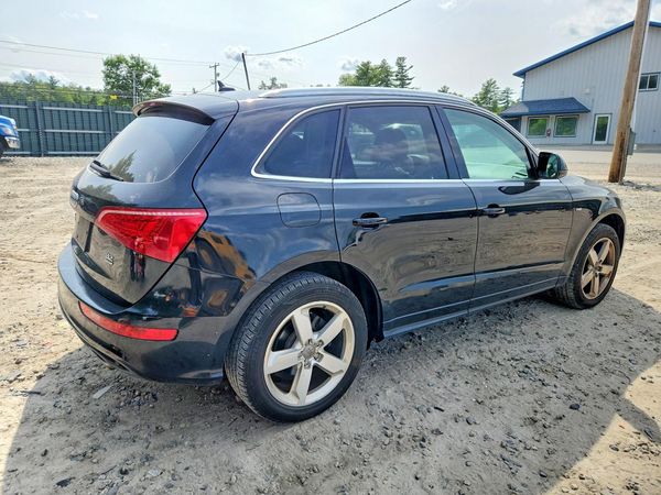 2012 AUDI Q5 Premium Plus