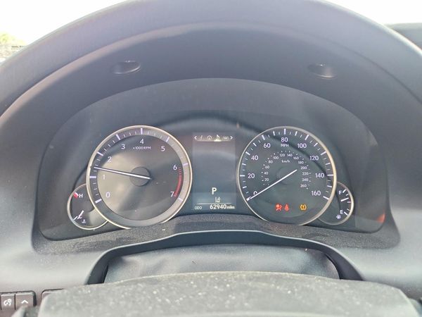 2018 LEXUS ES