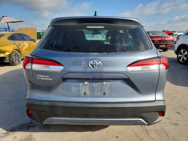 2022 TOYOTA COROLLA CROSS