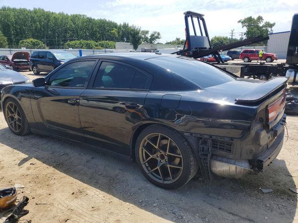 2013 DODGE CHARGER SE RWD