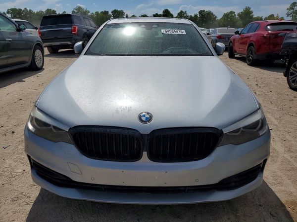 2018 BMW 530