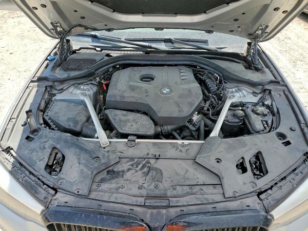2018 BMW 530