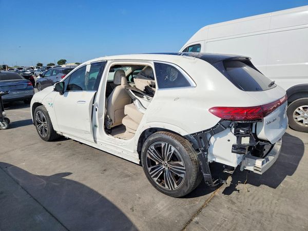 2023 MERCEDES-BENZ EQS SUV EQS450+