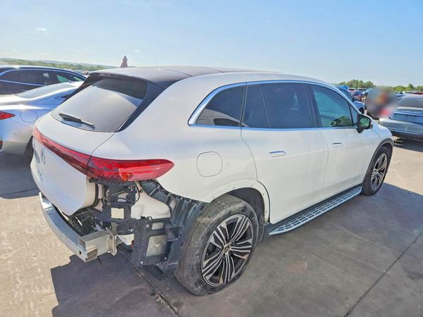 2023 MERCEDES-BENZ EQS SUV EQS450+