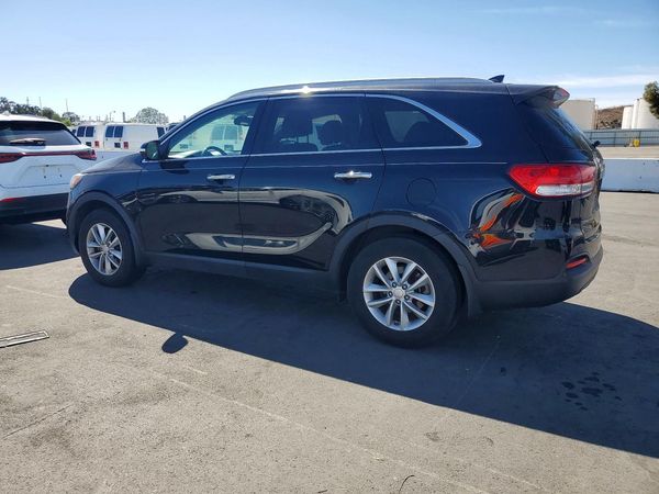 2017 KIA SORENTO L, LX