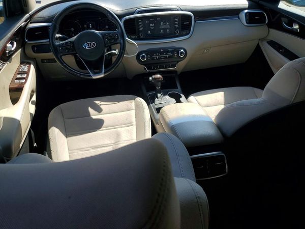 2017 KIA SORENTO L, LX
