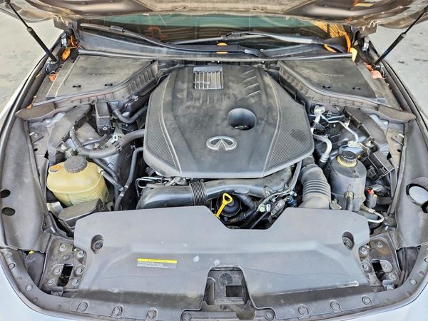 2017 INFINITI Q60