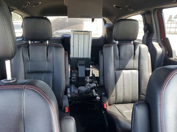 2019 DODGE GRAND CARAVAN GT — SUVN