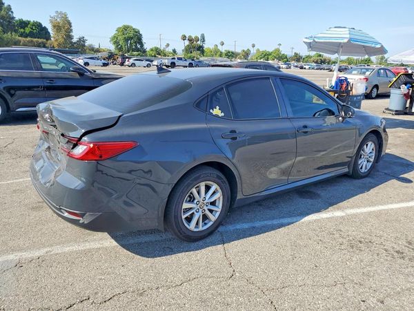 2025 TOYOTA CAMRY