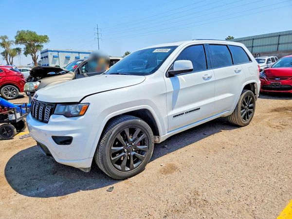 2018 JEEP GRAND CHEROKEE LAREDO 4X4