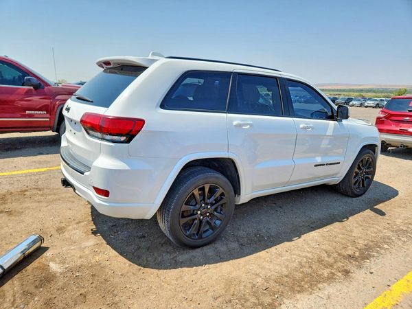 2018 JEEP GRAND CHEROKEE LAREDO 4X4