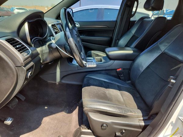 2018 JEEP GRAND CHEROKEE LAREDO 4X4