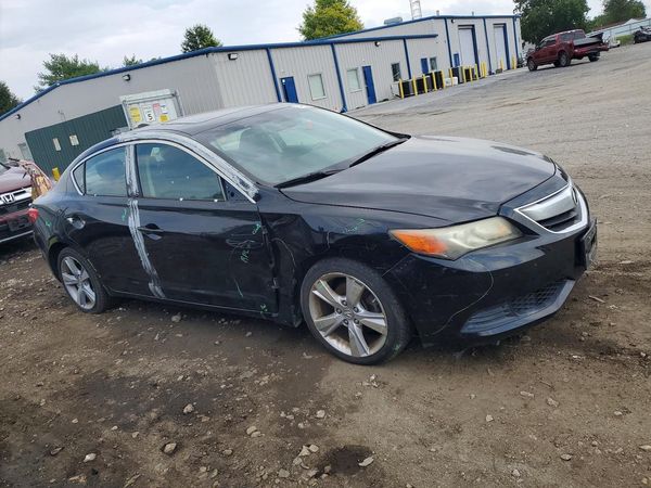 2015 ACURA ILX
