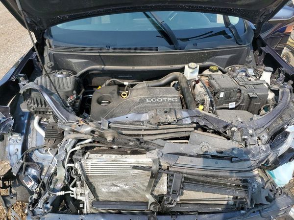 2018 CHEVROLET EQUINOX LT (1LT)