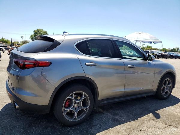 2018 ALFA ROMEO STELVIO TI AWD