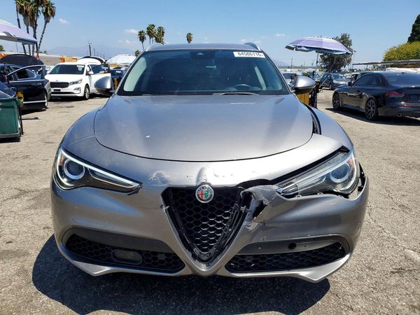 2018 ALFA ROMEO STELVIO TI AWD