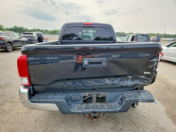 2017 TOYOTA TACOMA