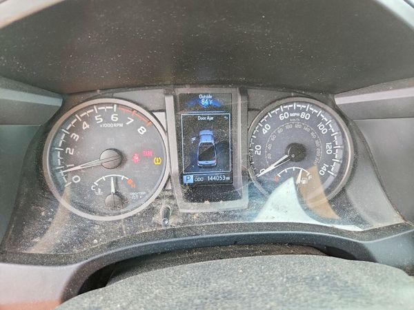 2017 TOYOTA TACOMA