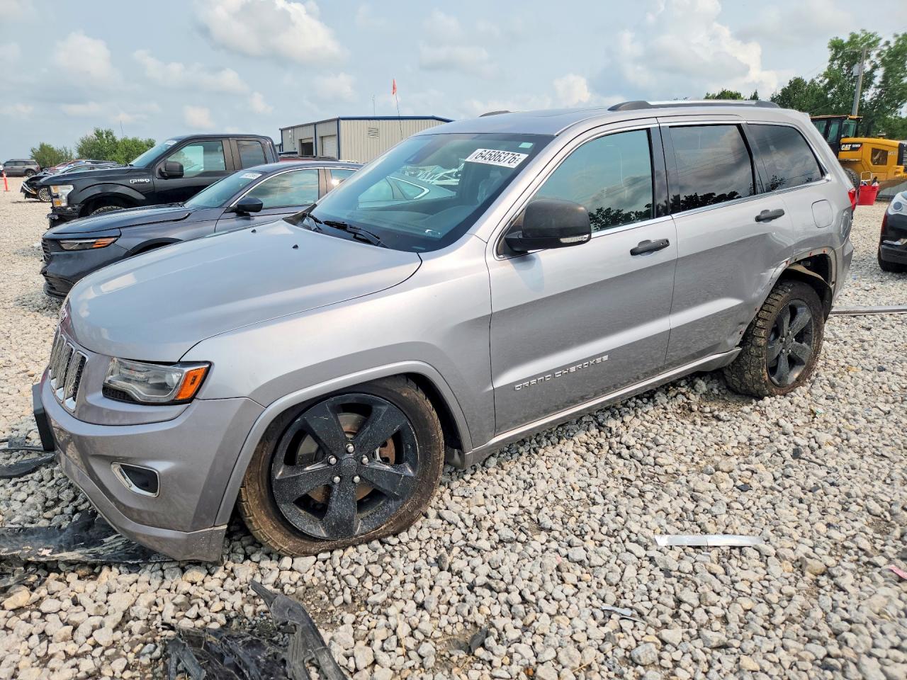 2014 JEEP CHEROKEE Overland — Front 3/4