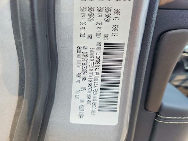 2014 JEEP CHEROKEE Overland — VINS