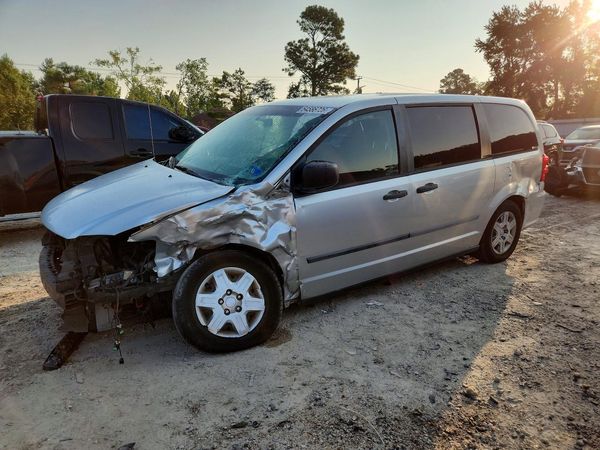 2012 DODGE GRAND CARAVAN SE