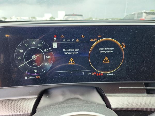 2024 KIA SPORTAGE SX-PRESTIGE or SX-P