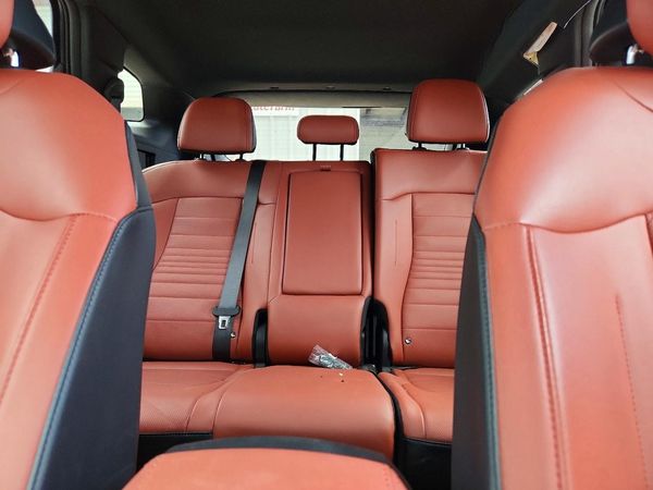 2024 KIA SPORTAGE SX-PRESTIGE or SX-P