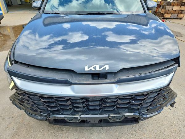 2024 KIA SPORTAGE SX-PRESTIGE or SX-P