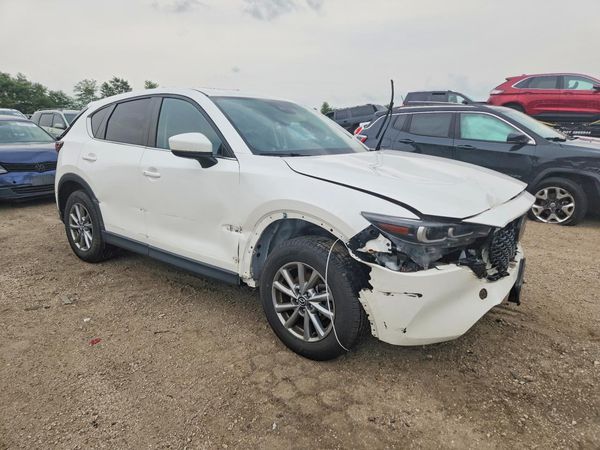 2022 MAZDA CX-5 Preferred Package — Passenger 3/4