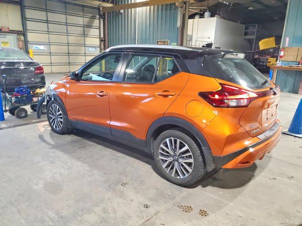 2023 NISSAN KICKS SV