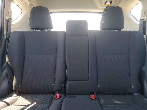 2015 TOYOTA RAV4 XLE (M Grade)