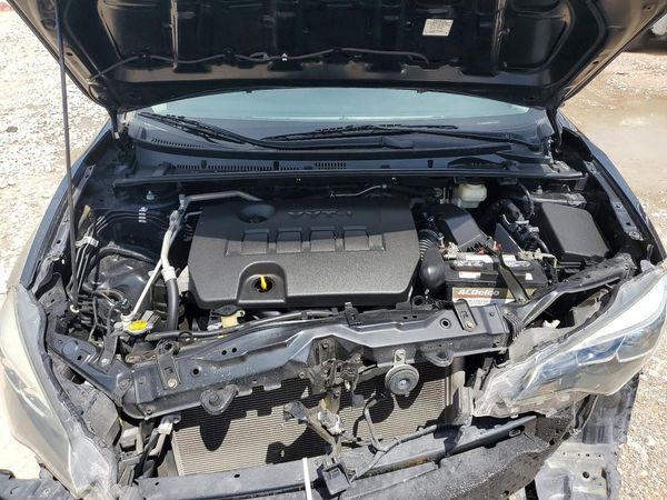 2017 TOYOTA COROLLA