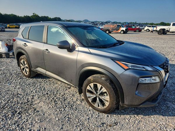 2023 NISSAN ROGUE SV — Passenger 3/4