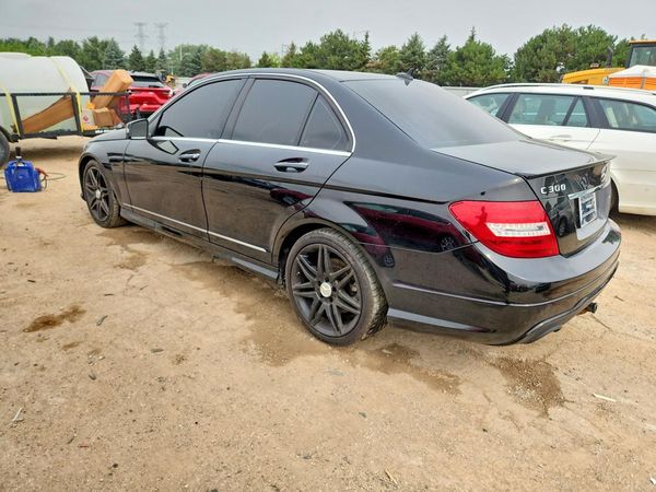 2013 MERCEDES-BENZ C C300