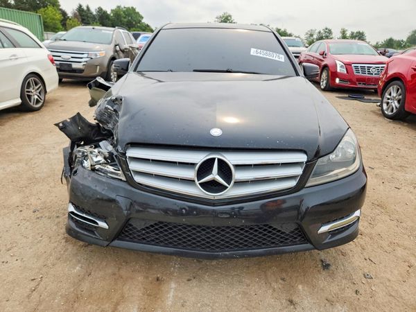 2013 MERCEDES-BENZ C C300