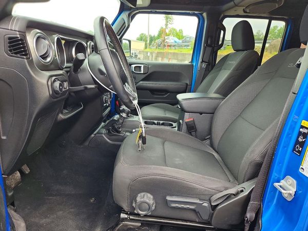 2023 JEEP WRANGLER