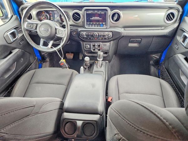 2023 JEEP WRANGLER