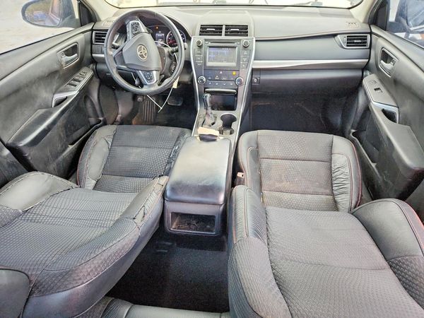 2015 TOYOTA CAMRY