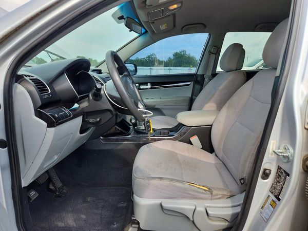 2015 KIA SORENTO GL